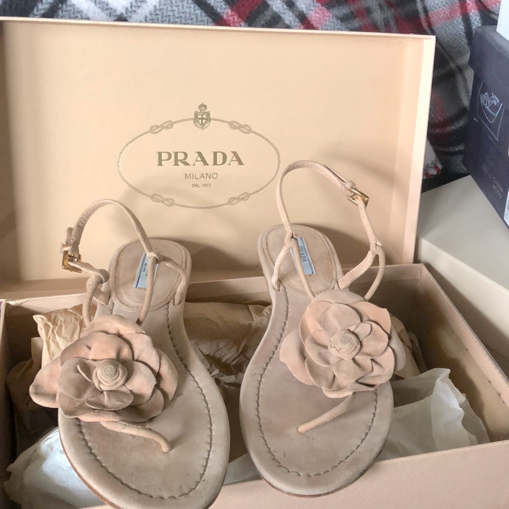 Authentic PRADA shoes size 6